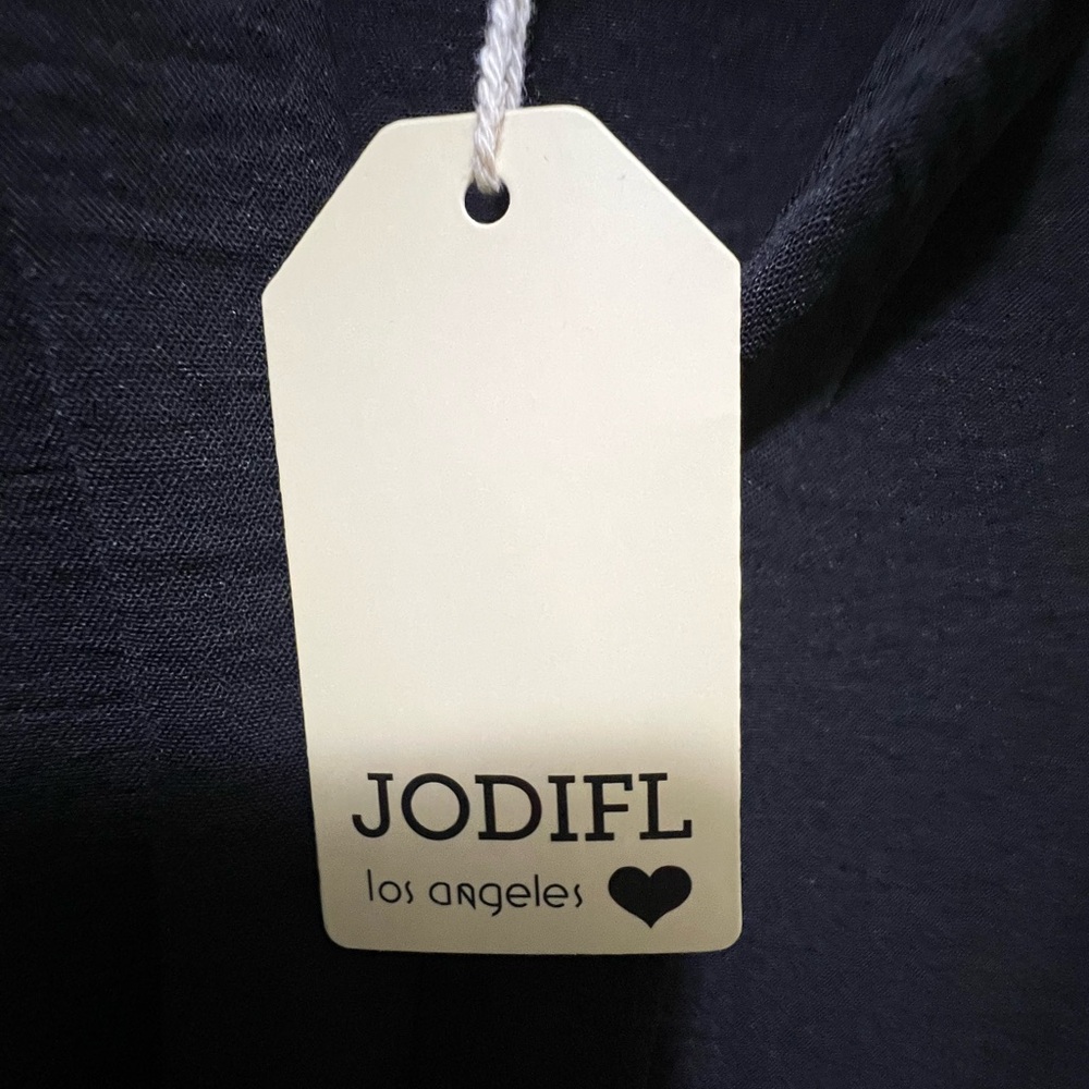 JODIFL Classic Black Top - Picture 3 of 4